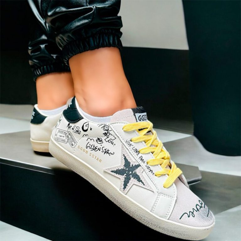 SNEAKERS ESTAMPADOS