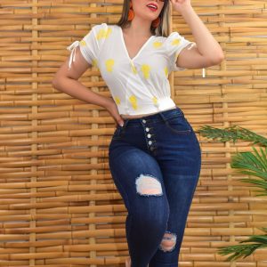 BLUSA CRUZADA BORDADOS