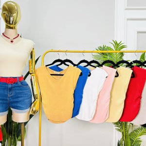 BLUSA BASICA FRUNCIDA LATERAL