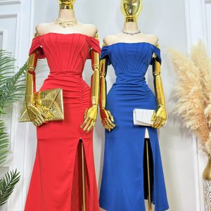 VESTIDO CON DETALLE FRUNCIDO