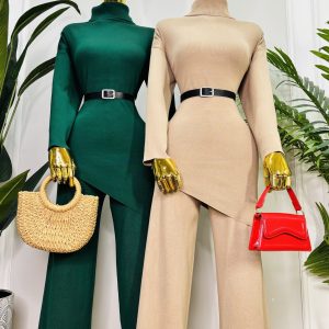 CONJUNTO LISO ASIMETRICO CON CINTURON