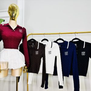 BLUSA MAGA LARGA CUELLO POLO