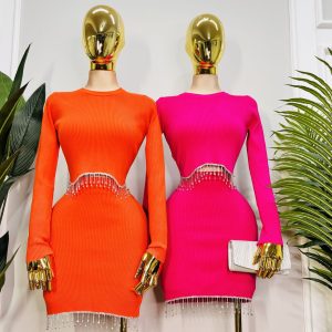 CONJUNTO CON COLGANTES DE BRILLOS