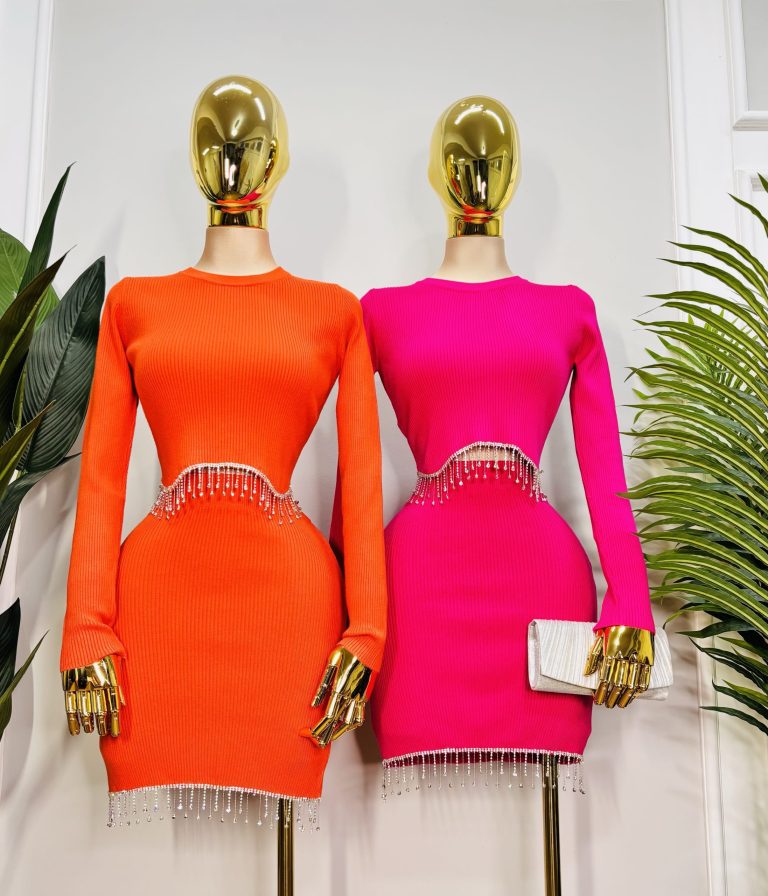 CONJUNTO CON COLGANTES DE BRILLOS