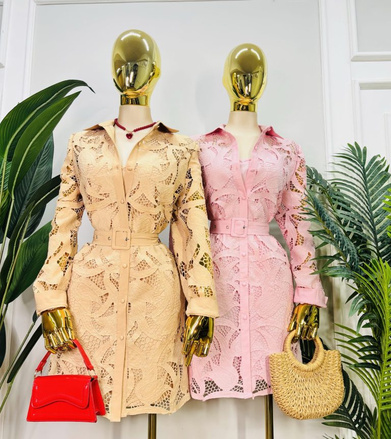 VESTIDO CAMISERO CORTO DE ENCAJE