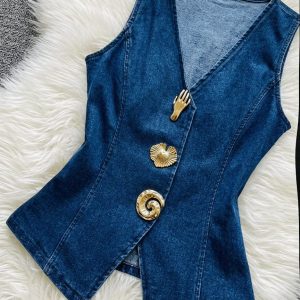 CHALECO DENIM CON BROCHES