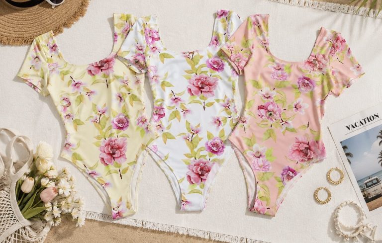 PANTIBLUSA FLORAL DE MANGA CORTA