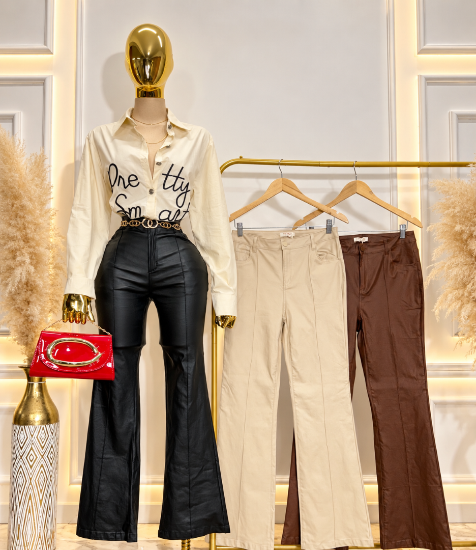 PANTALON SEMI ACAMPANADO DE VINIPIEL